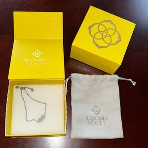 Kendra Scott Elaina Silver Adjustable Chain Bracelet in Iridescent Drusy